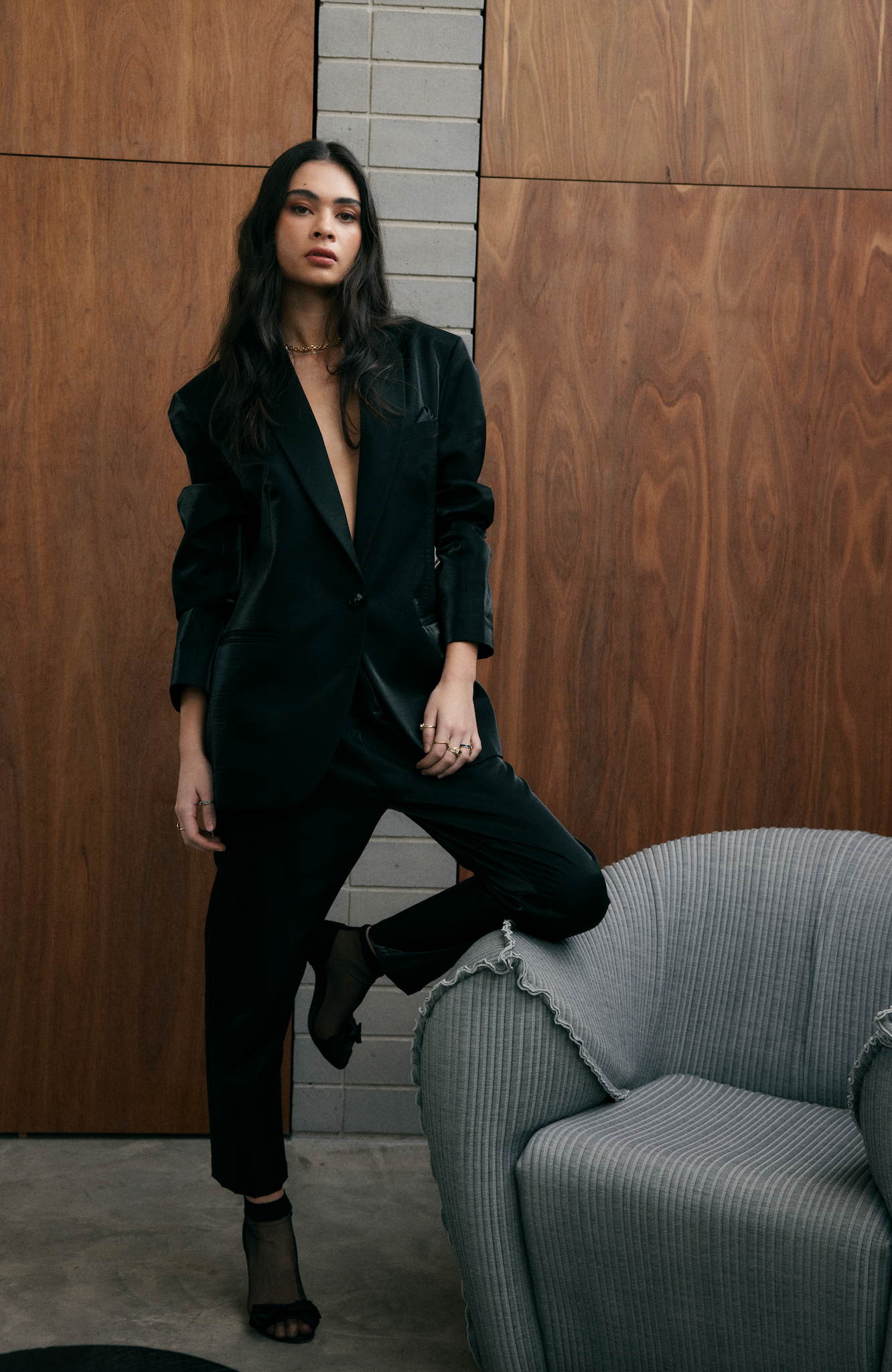 The Valet Pant and the Belfort Blazer embraces classic femininity in a contemporary character. Both manufactured in Melbourne, these styles are as classic as they are timeless, and will be passed down to generations to come 